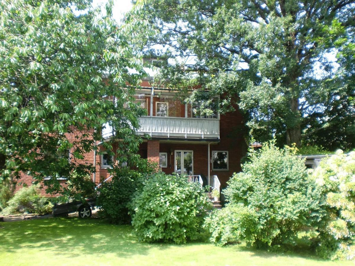 Trollhaettans Bed And Breakfast Esterno foto
